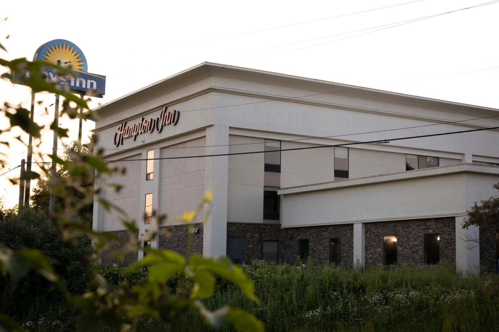 Hampton Inn Kent/Akron Area Extérieur photo