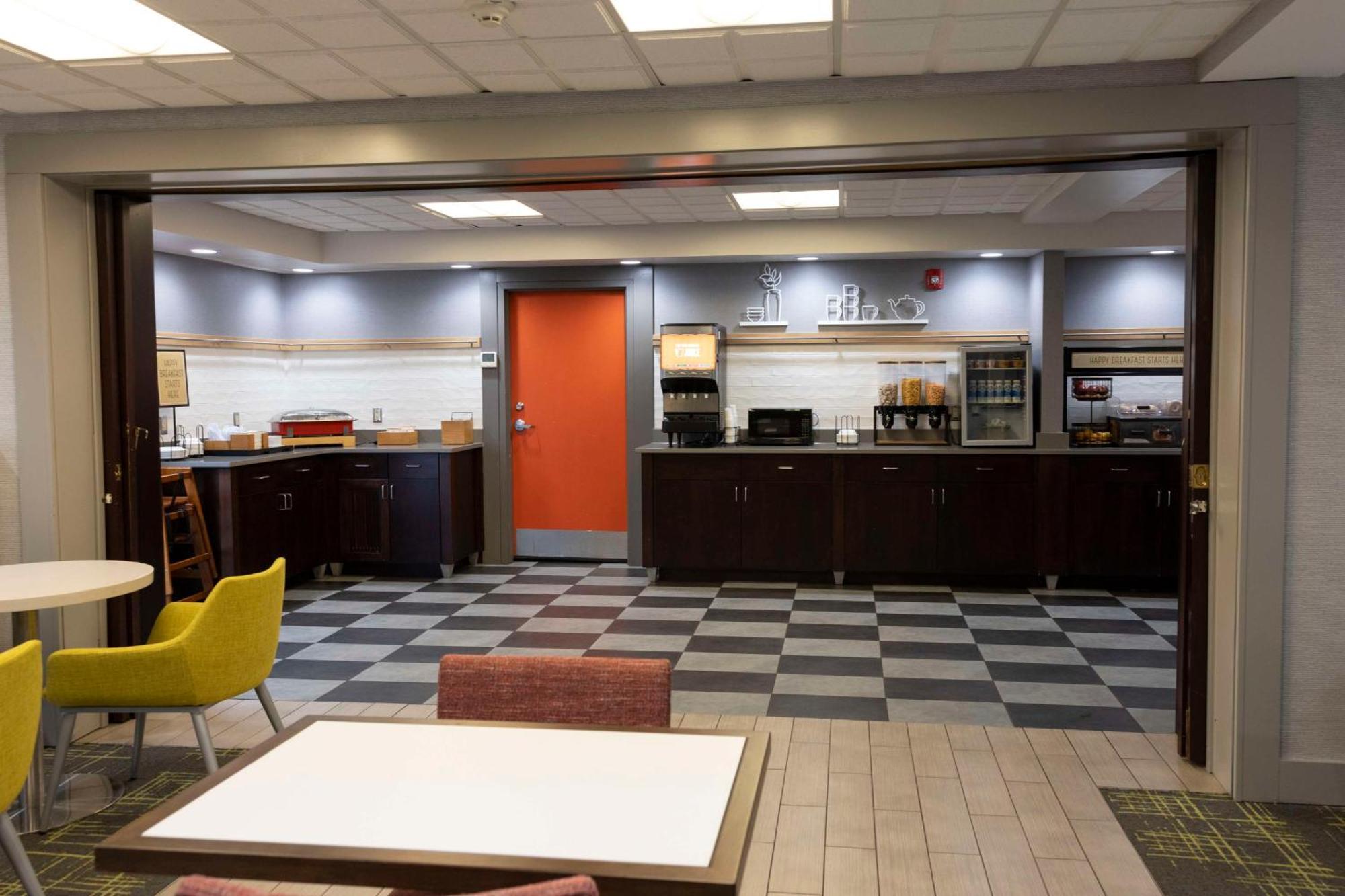 Hampton Inn Kent/Akron Area Extérieur photo